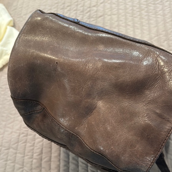 Frye Brown Leather Shoulder Bag with Structured Design - Picture 9 of 15